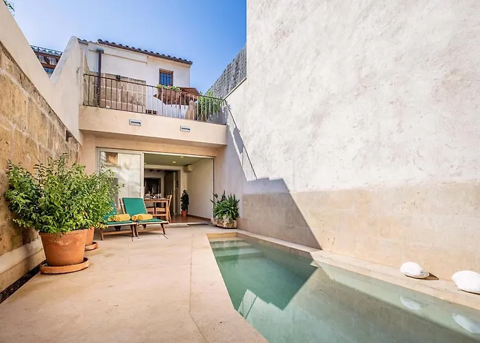 בית נופש San Jordi By Sealand פוינסה